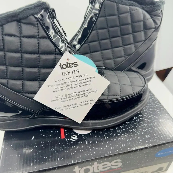 Totes Womens Slope Winter Snow Boots Waterproof Quilted Front Zip Black Size 9W - Picture 6 of 8